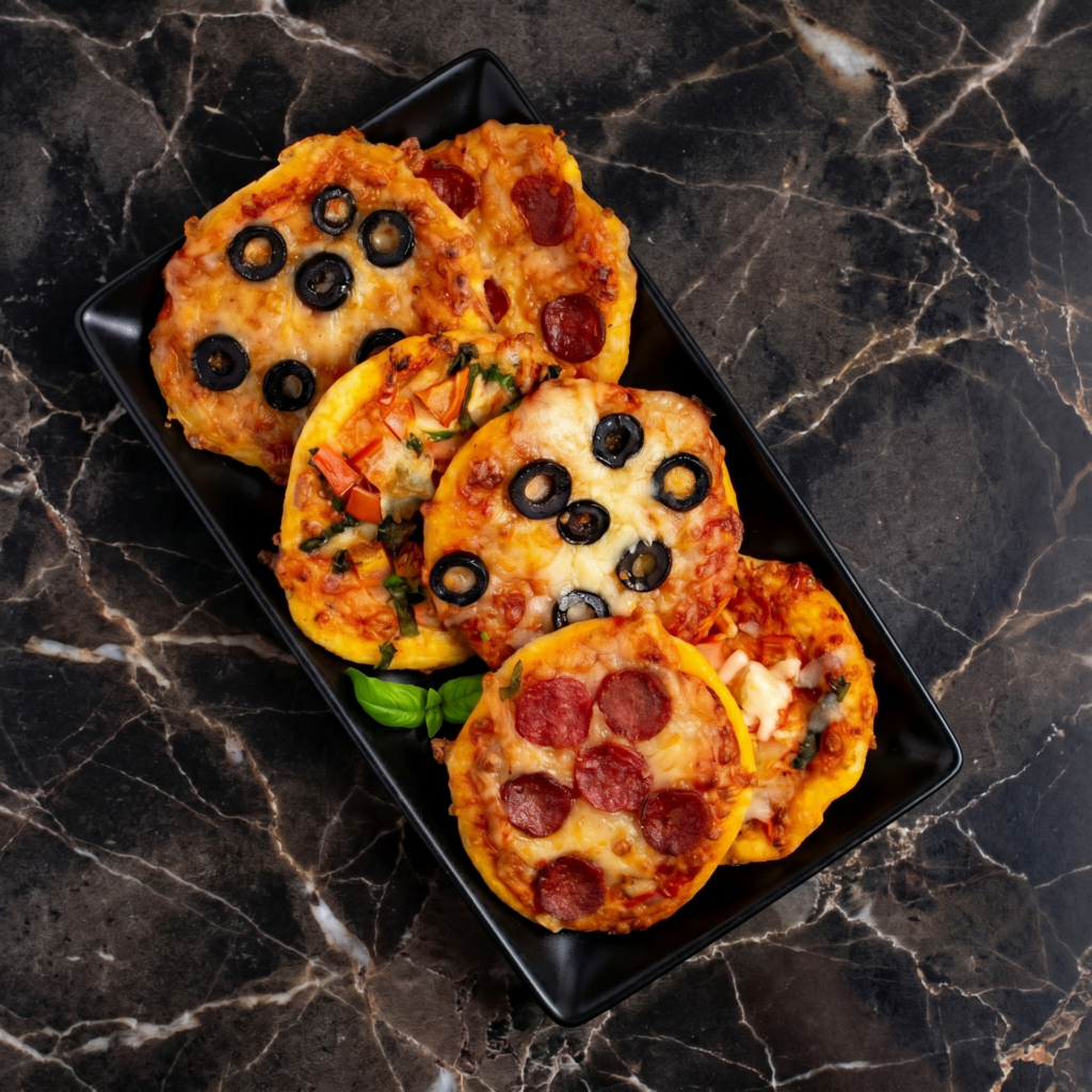 Mini Pizzas (Bite-Sized Pizza Night Perfection)